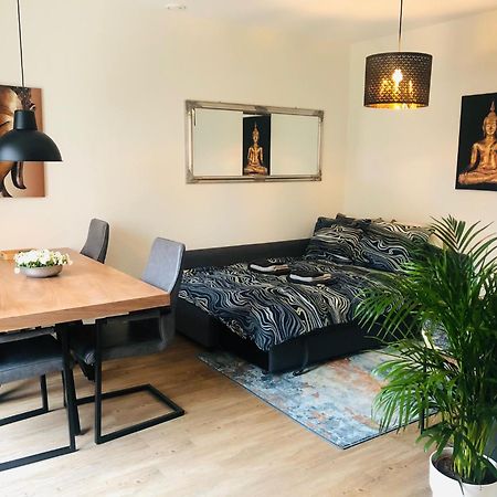 City Zen Apartment Enschede !Free Private Parking ภายนอก รูปภาพ