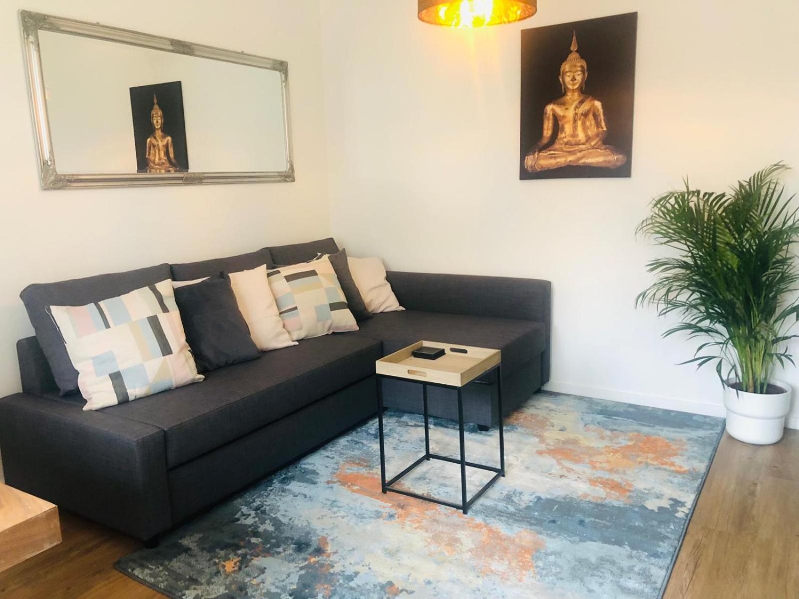 City Zen Apartment Enschede !Free Private Parking ภายนอก รูปภาพ