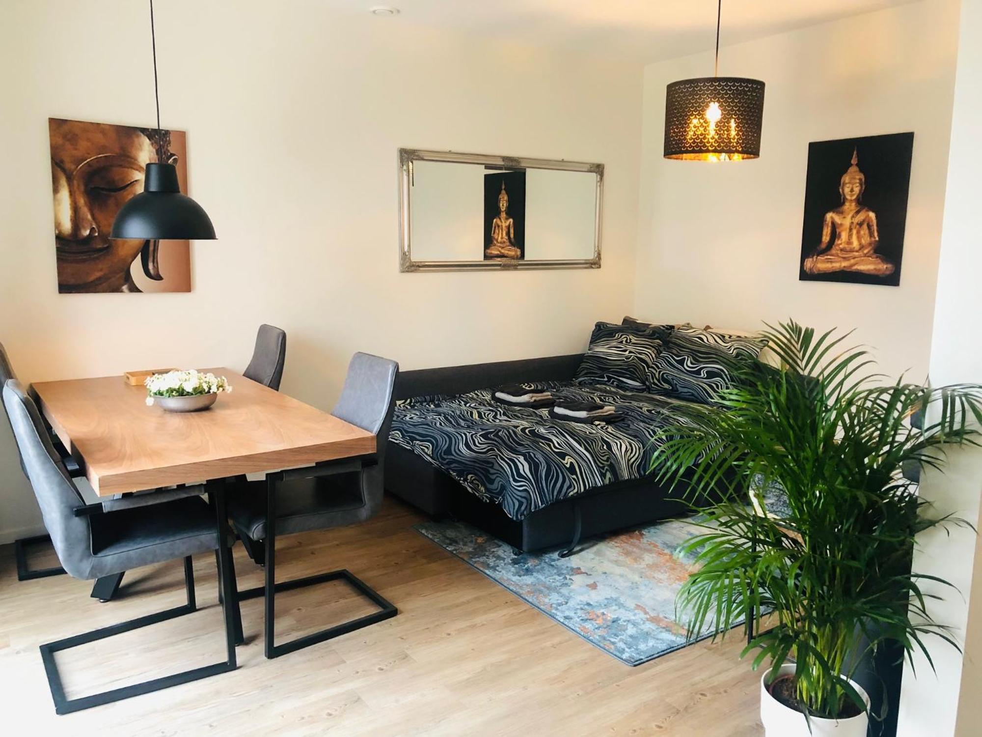 City Zen Apartment Enschede !Free Private Parking ภายนอก รูปภาพ
