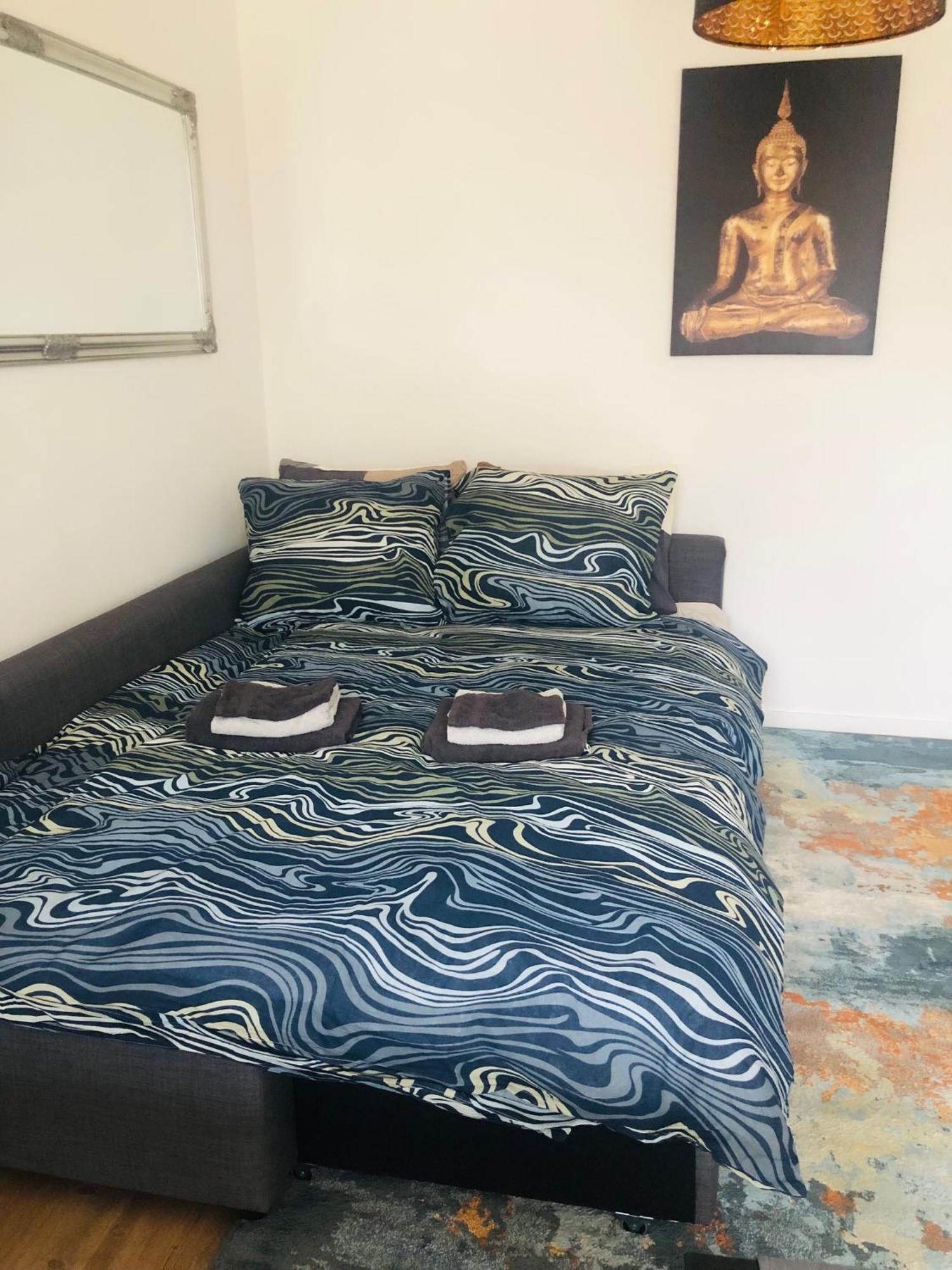 City Zen Apartment Enschede !Free Private Parking ภายนอก รูปภาพ