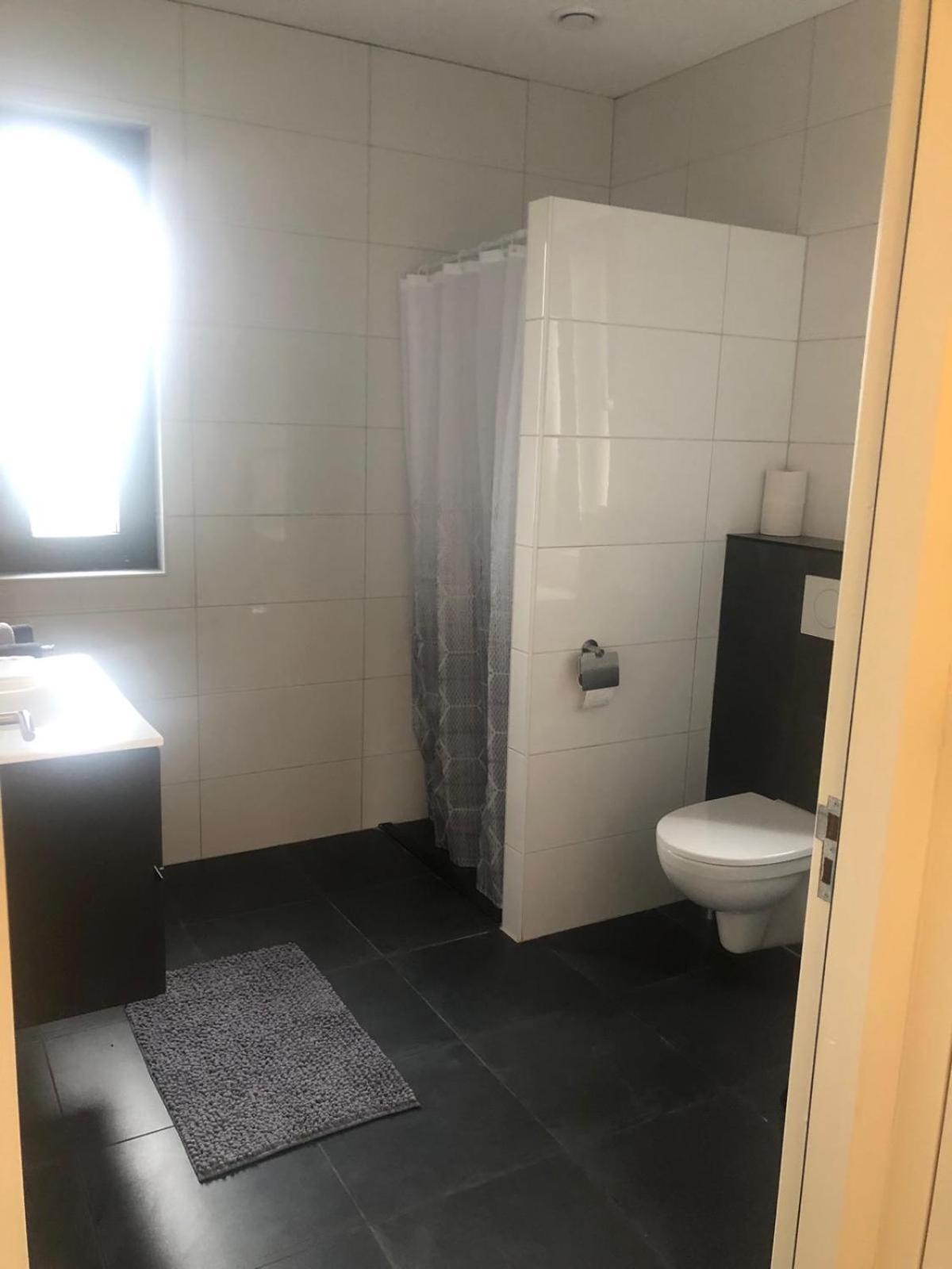 City Zen Apartment Enschede !Free Private Parking ภายนอก รูปภาพ