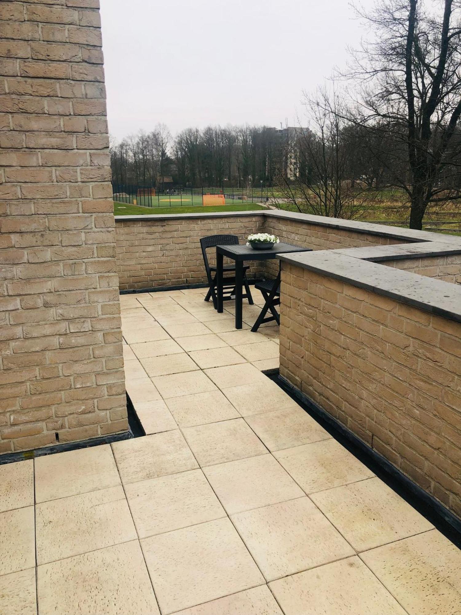 City Zen Apartment Enschede !Free Private Parking ภายนอก รูปภาพ