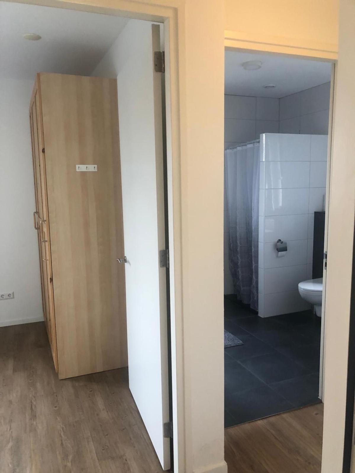 City Zen Apartment Enschede !Free Private Parking ภายนอก รูปภาพ